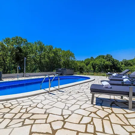Σπίτι διακοπών Atemberaubende Mit Whirlpool, Privatpool, Aussendusche, Fitnessraum, Waschmaschine *
