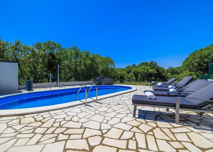 Casa vacanze Atemberaubende Mit Whirlpool, Privatpool, Aussendusche, Fitnessraum, Waschmaschine *