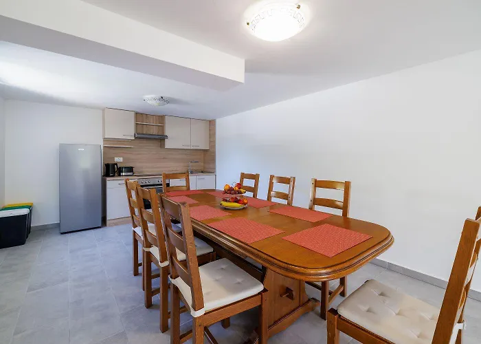 Atemberaubende Mit Whirlpool, Privatpool, Aussendusche, Fitnessraum, Waschmaschine Casa vacanze